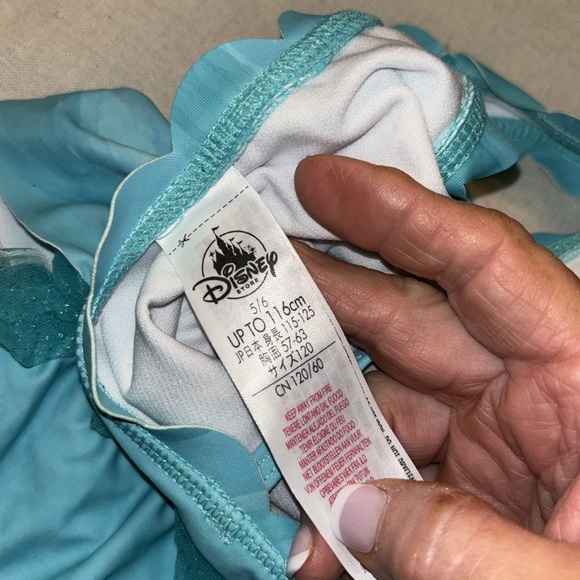 Disney Ariel one piece swimsuit for girls size 5/6 - Picture 4 of 4